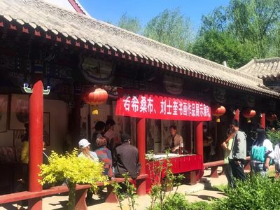 活动 | 开鲁县古榆旅游文化节隆重开幕 人山人海共赴民俗盛宴